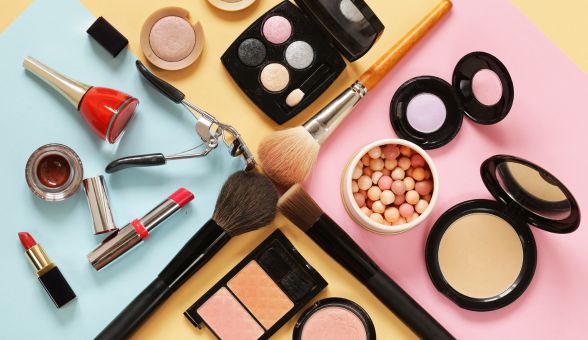 Elevate Your Beauty Routine: Shopping at a Modern Beauty Products Online Store