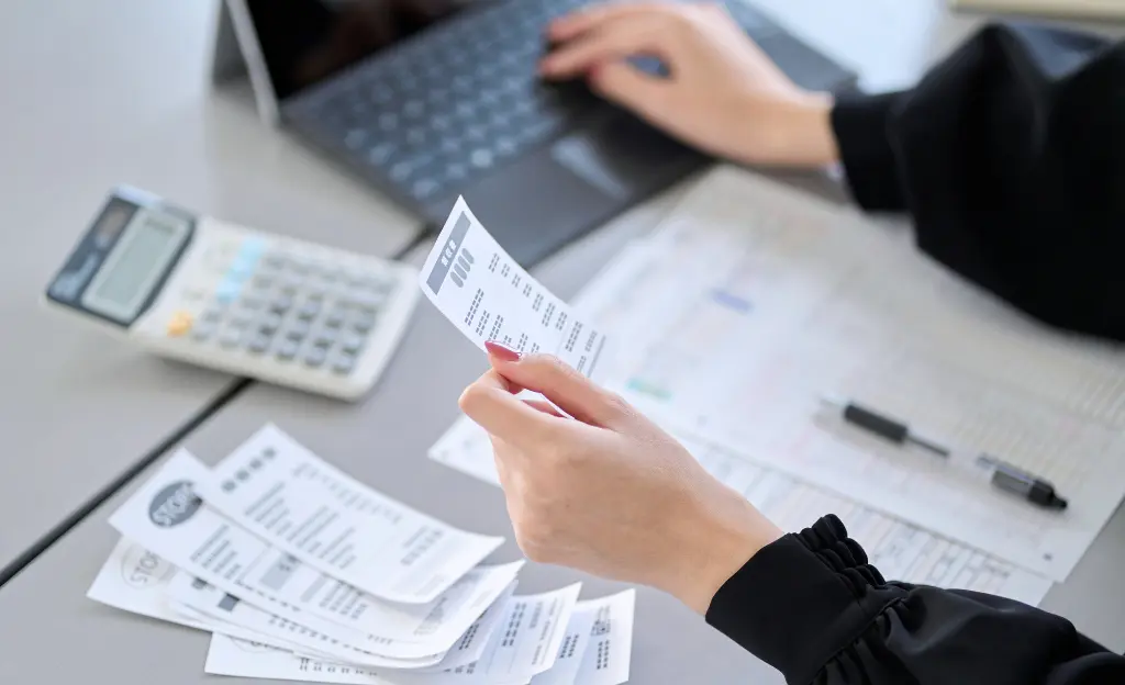 How Modern Bookkeeping Services Use Digital Accounting Tools