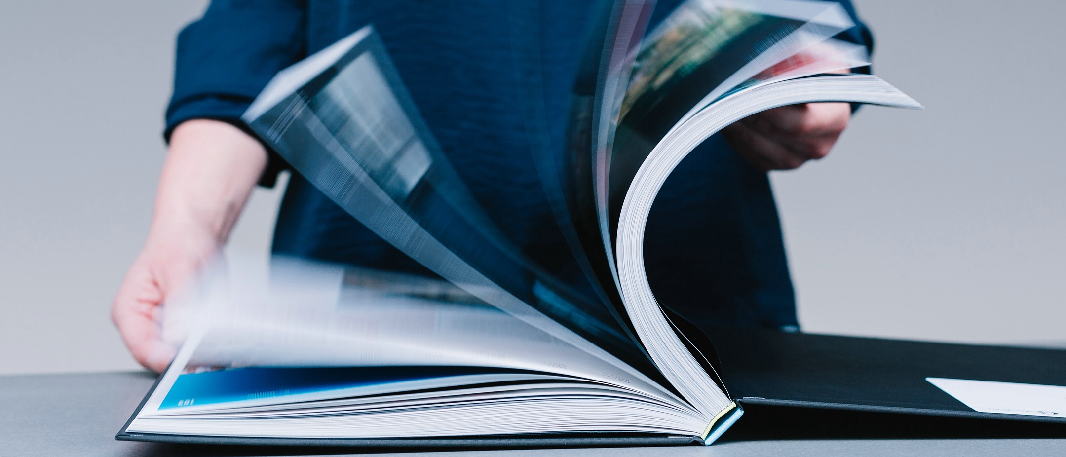 Choosing the Right Custom Book Printing Service Provider